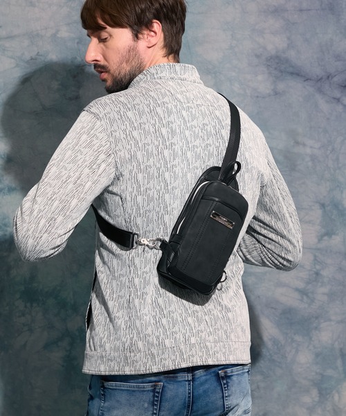 HIDEAWAYS NICOLE(ハイダウェイニコル)の「ミニボディバッグ(ボディバッグ/ウエストポーチ・メンズ・ネイビー/ブラック系1/ブラック系2/グレー/ブラック・FREE)」の6枚目の写真