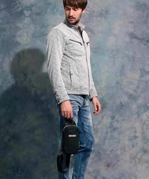 HIDEAWAYS NICOLE(ハイダウェイニコル)の「ミニボディバッグ(ボディバッグ/ウエストポーチ・メンズ・ネイビー/ブラック系1/ブラック系2/グレー/ブラック・FREE)」の8枚目の写真