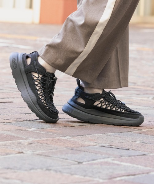 美品　KEEN　キーン　ユニーク　サンダル　黒26cm 状態良好 UNEEK WK / ユニーク ダブルケー / レディース スニーカー