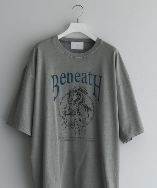 remer(リメール)の「loose vintage make pigment over Tee / ルーズヴィンテージメイクピグメントオーバーTシャツ(Tシャツ/カットソー・メンズ・ブラック系その他4/グレー系その他2/グレー系その他3/グレー系その他4/ブラック系その他2/グレー系その他/ブラック系その他/ブラック系その他3・X-SMALL/SMALL/MEDIUM/LARGE)」の6枚目の写真