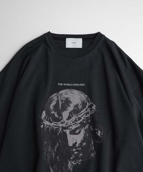 remer(リメール)の「loose vintage make pigment over Tee / ルーズヴィンテージメイクピグメントオーバーTシャツ(Tシャツ/カットソー・メンズ・ブラック系その他4/グレー系その他2/グレー系その他3/グレー系その他4/ブラック系その他2/グレー系その他/ブラック系その他/ブラック系その他3・X-SMALL/SMALL/MEDIUM/LARGE)」の21枚目の写真