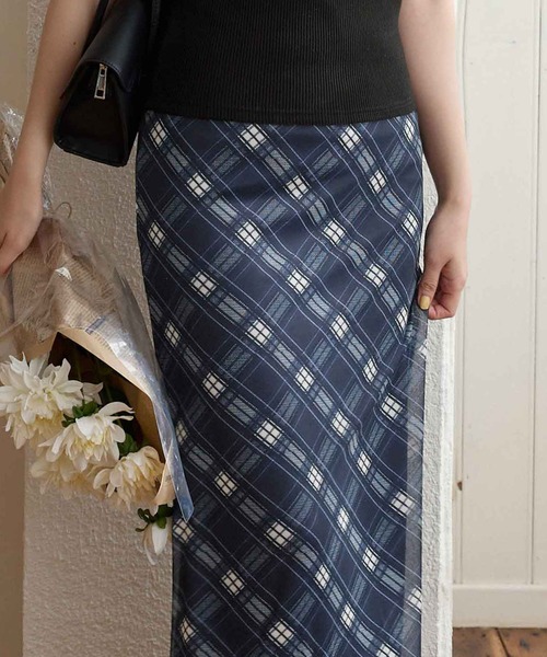 CHAN ME(チャンミ)の「チュールチェック柄スカート(スカート・レディース・グリーン/ネイビー/ブラック・SMALL/MEDIUM/LARGE/X-LARGE)」の20枚目の写真