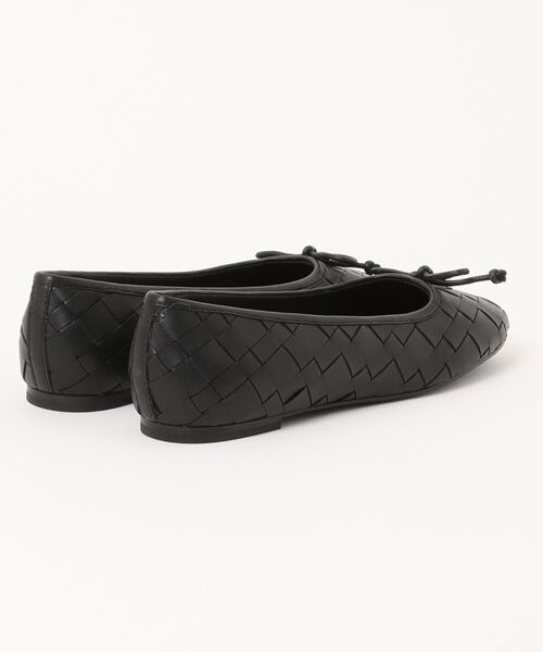 CHARLES & KEITH（チャールズ & キース）の「ウーブン ボウバレエフラット（バレエシューズ・レディース・オフホワイト/ブラック/ブラウン系その他3・25.5cm/25cm/24.5cm/23.5cm/23cm/22.5cm）」の4枚目の写真