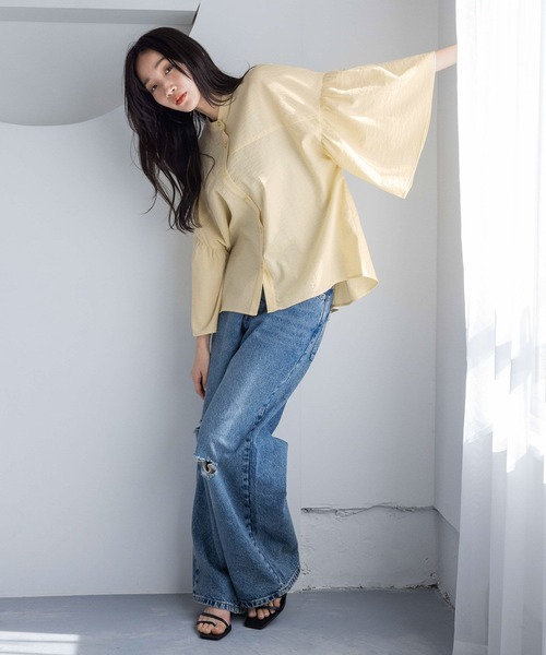 LOWRYS FARM（ローリーズファーム）の「バンドフリル８分袖　 252720（シャツ/ブラウス・レディース・イエロー/ブルー/ブラック/アイボリー・FREE）」の14枚目の写真