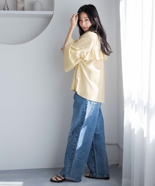 LOWRYS FARM（ローリーズファーム）の「バンドフリル８分袖　 252720（シャツ/ブラウス・レディース・イエロー/ブルー/ブラック/アイボリー・FREE）」の15枚目の写真