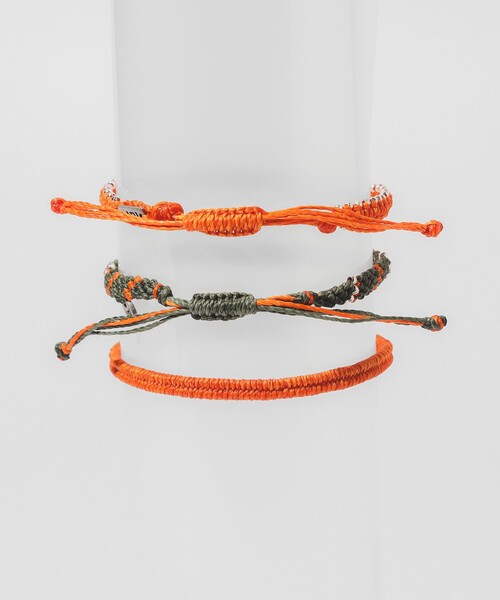 wakami(ワカミ)の「【別注】wakami / ブレスレット 3本セット 2025(ブレスレット・レディース・ベージュ/グレー/マルチ/エメラルド/ブラック/オレンジ/ネイビー・ONE SIZE)」の9枚目の写真