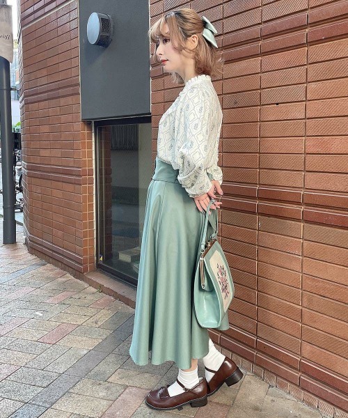 F i.n.t（フィント）の「【2サイズ展開】コルセットベルト2wayフレアースカート（スカート・レディース・ライトグリーン/ネイビー/アイボリー/ピンク/ブルー・1/2）」の6枚目の写真