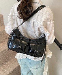 クラシック ポケットデザイン フェイクレザーショルダーバッグ