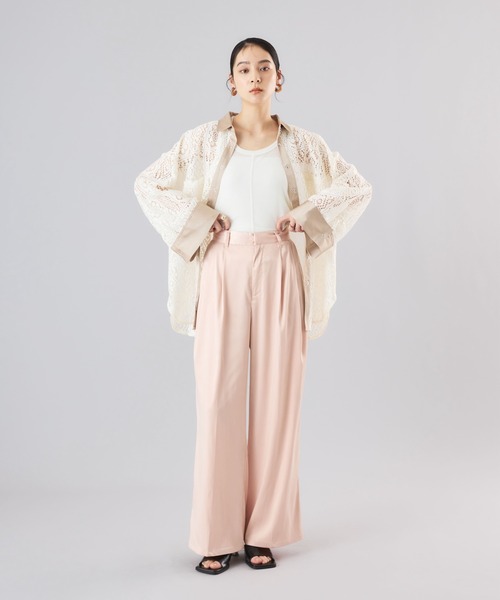 Muscat(マスカット)の「クラシカルレース配色カラーシャツ(シャツ/ブラウス・レディース・クリーム/ブラック・F)」の3枚目の写真