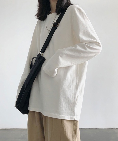 maison de LATIR（メゾンドラティール）の「着回し抜群なシンプルレターロゴロンT 合わせやすい春コーデトップス（Tシャツ/カットソー・レディース・ブラック/ブラック系その他/ホワイト系その他2/ホワイト/ブラウン/ホワイト系その他・M/L/XL）」の19枚目の写真