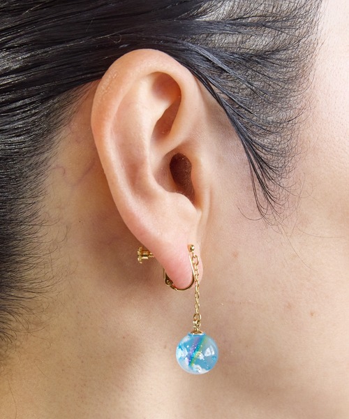 gargle（ガーグル）の「gargle ガーグル：サイエンスシリーズ　ミニ空もよう　虹　雲　イヤリング（イヤリング・レディース・ブルー/ライトブルー・FREE）」の5枚目の写真