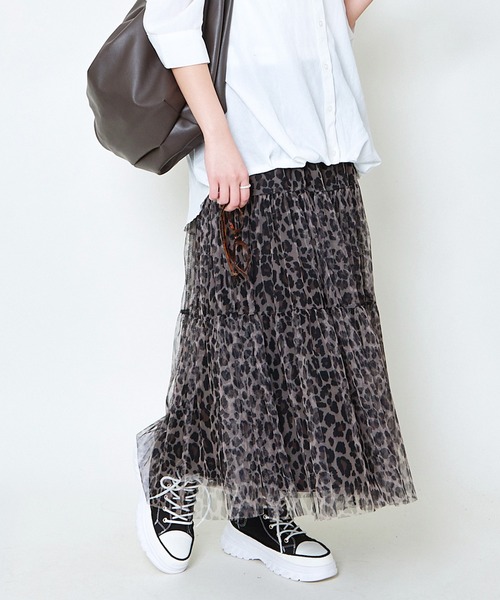 GORGE(ゴージ)の「《柄チュール×ティアード》レディース ロングスカート 透け感レイヤード 春夏秋冬(スカート・レディース・ブルー/レッド/ブラウン/ブラック/その他1・F)」の10枚目の写真