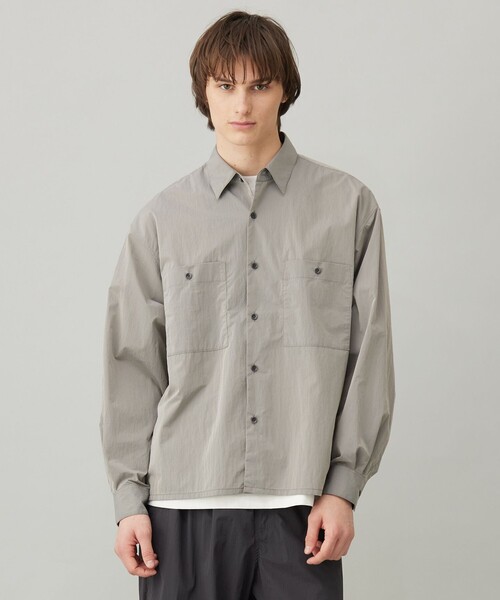 UNFILO(アンフィーロ)の「耐久撥水 ライトシャツ(シャツ/ブラウス・メンズ・ネイビー系/ブラウン系・SMALL/MEDIUM/LARGE/X-LARGE)」の2枚目の写真