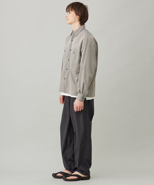 UNFILO(アンフィーロ)の「耐久撥水 ライトシャツ(シャツ/ブラウス・メンズ・ネイビー系/ブラウン系・SMALL/MEDIUM/LARGE/X-LARGE)」の4枚目の写真