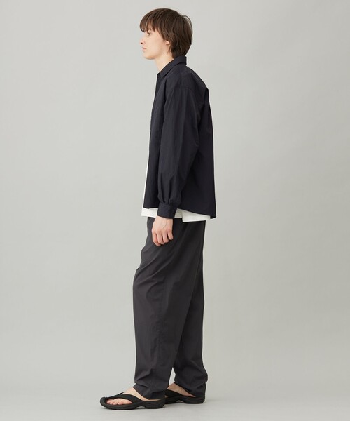 UNFILO(アンフィーロ)の「耐久撥水 ライトシャツ(シャツ/ブラウス・メンズ・ネイビー系/ブラウン系・SMALL/MEDIUM/LARGE/X-LARGE)」の10枚目の写真