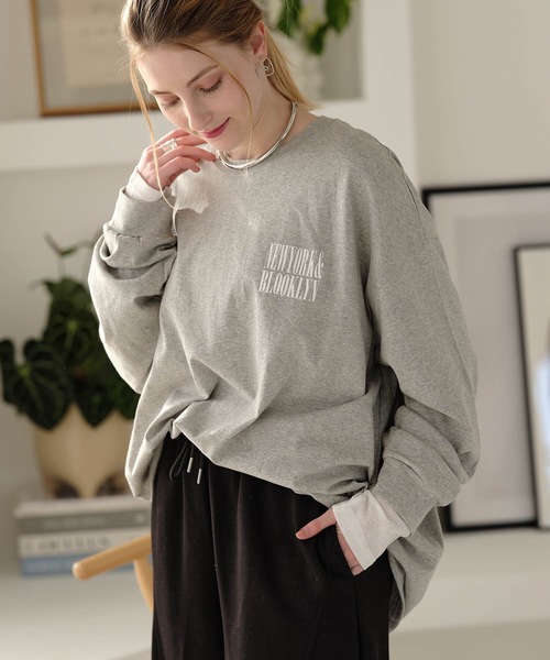 Mia   （ミア）の「バックプリントテキストPT・Tシャツ（Tシャツ/カットソー・レディース・オフホワイト/杢グレー・FREE）」の4枚目の写真