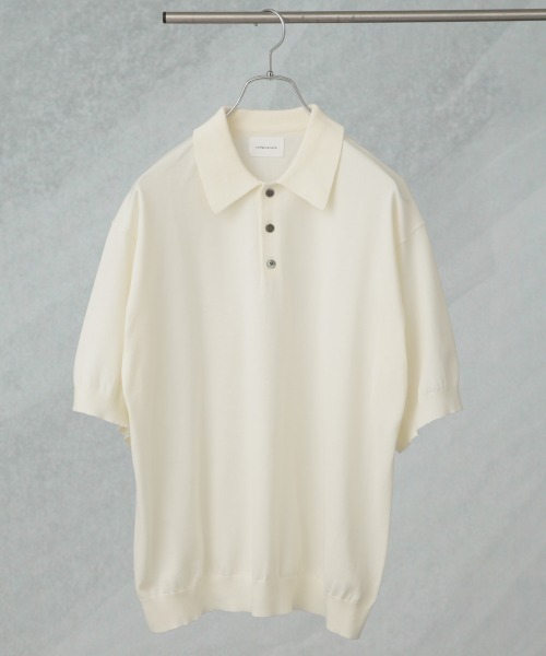crepuscule（クレプスキュール）の「crepuscule/別注 S/S KNIT POLO（ポロシャツ・メンズ・オフホワイト/ブルー/ブラック/レッド/チャコール・L/M）」の2枚目の写真