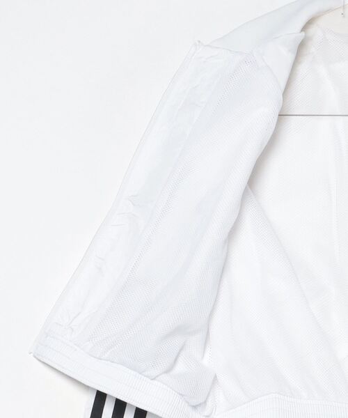 adidas（アディダス）の「アディカラー チームガイスト クロップド トラックトップ / ジャージ / トラックジャケット / アディダスオリジナルス adidas Originals（ナイロンジャケット・レディース・イエロー/ホワイト/グレー・XX-LARGE/LARGE/MEDIUM/SMALL/X-LARGE/X-SMALL）」の9枚目の写真