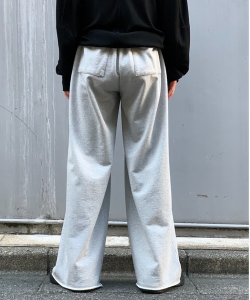 Toironier（トワロニエ）の「Toironier/トワロニエ/2tuck Sweat Pants（スウェットパンツ・メンズ・チャコールグレー/シルバー/ブラウン・0）」の10枚目の写真