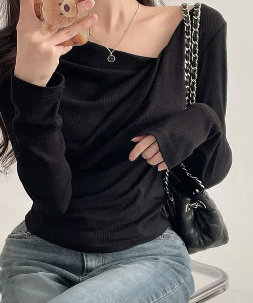 VIVID LADY（ビビッドレディー）の「ドレープ リブＴシャツ 長袖（Tシャツ/カットソー・レディース・ベージュ/ホワイト/ピンク/ブラック・FREE）」の12枚目の写真