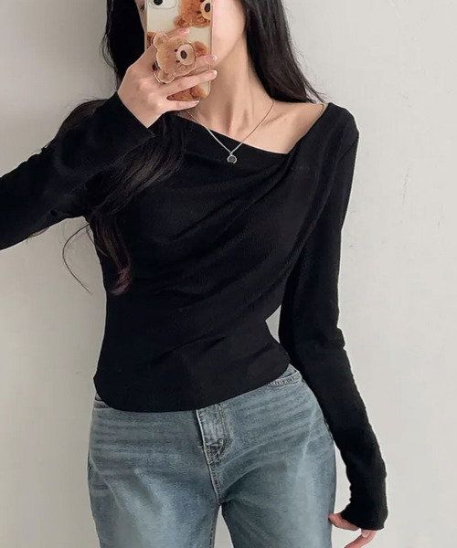 VIVID LADY（ビビッドレディー）の「ドレープ リブＴシャツ 長袖（Tシャツ/カットソー・レディース・ベージュ/ホワイト/ピンク/ブラック・FREE）」の10枚目の写真