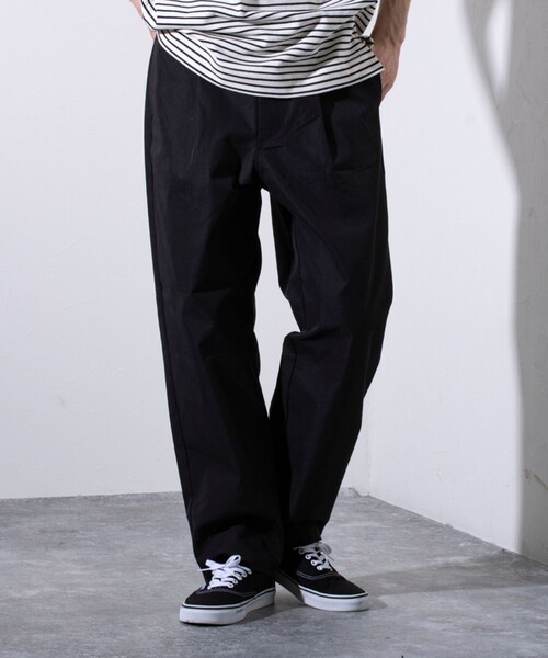 GEVACO（ゲバコ）の「【GEVACO/ゲバコ】タック入り テーパード チノパンツ ワイドテーパード（チノパンツ・メンズ・ベージュ/ブラック・M/L）」の2枚目の写真