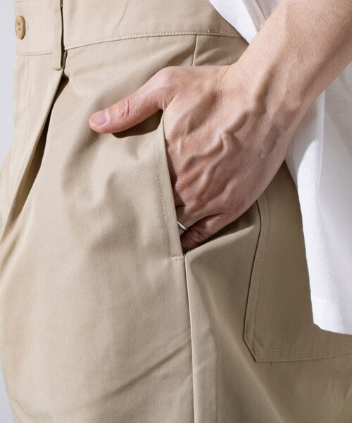 GEVACO（ゲバコ）の「【GEVACO/ゲバコ】タック入り テーパード チノパンツ ワイドテーパード（チノパンツ・メンズ・ベージュ/ブラック・M/L）」の8枚目の写真