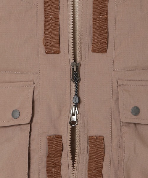 NANGA（ナンガ）の「HINOC RIPSTOP UT VEST/ヒノックリップストップユーティリティベスト（ベスト・メンズ・モカ/ライトグレー/ブラック・S/M/L）」の21枚目の写真