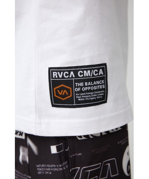 AZUL by moussy（アズールバイマウジー）の「RVCA×AZUL ノースリーブT（Tシャツ/カットソー・メンズ・ブラック/ホワイト・FREE）」の3枚目の写真