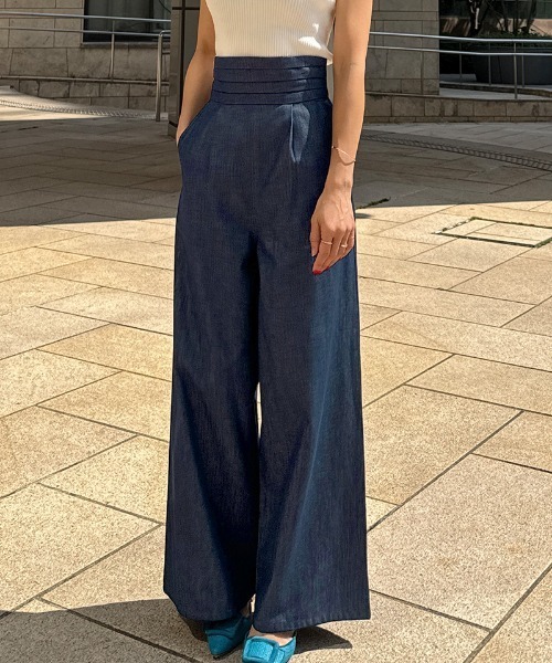 JENNE(ジェンヌ)の「エアリーデニムカマーベルトパンツ(その他パンツ・レディース・インディゴブルー・SMALL/MEDIUM/LARGE/X-LARGE)」の11枚目の写真