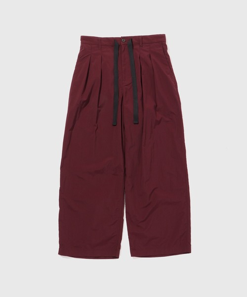 ADAM ET ROPE'(アダムエロペ)の「【ZOZO限定】2タック ワイドルーズ ドカンパンツ / バギーパンツ / 撥水 /ナイロン / ユニセックス / Made By ZOZO(その他パンツ・メンズ・ベージュ/チャコールグレー/ライトグレー/ブラック/ワイン・XS/L/M/S/XXS)」の5枚目の写真