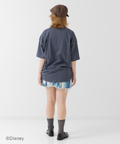 Disney(ディズニー)の「〈ディズニー〉ヴィランズ半袖Tシャツ(Tシャツ/カットソー・メンズ・ホワイト/ブラック/チャコールグレー・S/M/L)」の20枚目の写真