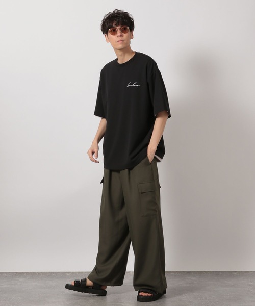 LAKOLE(ラコレ)の「刺繍ナシジ半袖T / 425534(Tシャツ/カットソー・メンズ・ブラック/スモークピンク/ホワイト・MEDIUM/LARGE)」の7枚目の写真