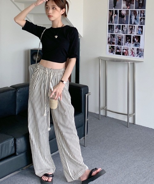 aremoi(アレモイ)の「【aremoi / アレモイ】ストライプリラクシーパンツ(その他パンツ・レディース・ブラック/ブラウン/グリーン・X-LARGE/MEDIUM/LARGE)」の8枚目の写真