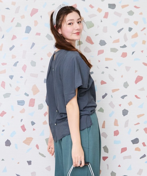 JETSET SOLO PLUS (ジェットセットソロプラス)の「【JETSET SOLO PLUS】COOLTOUCH 2WAY ブラウス(シャツ/ブラウス・レディース・チャコールグレー/グレイッシュベージュ/モカ・FREE)」の8枚目の写真