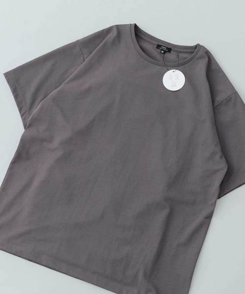 ITEMS URBANRESEARCH（アイテムズ アーバンリサーチ）の「『UVカット』汗染み防止×吸水速乾Tシャツ（Tシャツ/カットソー・メンズ・オリーブ/チャコールグレー/ホワイト・MEDIUM/LARGE）」の13枚目の写真