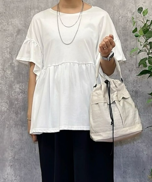 Right-on(ライトオン)の「【HONEYSUCKLE ROSE】接触冷感フリルTシャツ(その他トップス・レディース・レッド/オフホワイト/ブラック・M/L)」の2枚目の写真