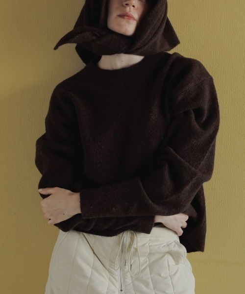 anuke(アンヌーク)の「anuke Layered Scarf Knit レイヤードスカーフニット/62520528(ニット/セーター・レディース・ブラウン/アイボリー・ONE SIZE)」の2枚目の写真