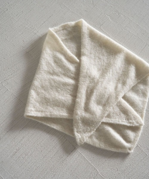 anuke(アンヌーク)の「anuke Layered Scarf Knit レイヤードスカーフニット/62520528(ニット/セーター・レディース・ブラウン/アイボリー・ONE SIZE)」の17枚目の写真