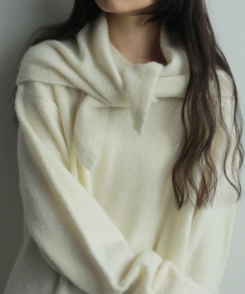 anuke(アンヌーク)の「anuke Layered Scarf Knit レイヤードスカーフニット/62520528(ニット/セーター・レディース・ブラウン/アイボリー・ONE SIZE)」の4枚目の写真