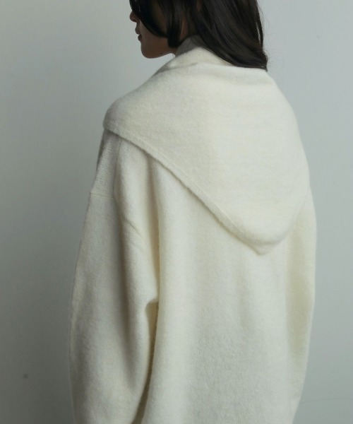 anuke(アンヌーク)の「anuke Layered Scarf Knit レイヤードスカーフニット/62520528(ニット/セーター・レディース・ブラウン/アイボリー・ONE SIZE)」の5枚目の写真