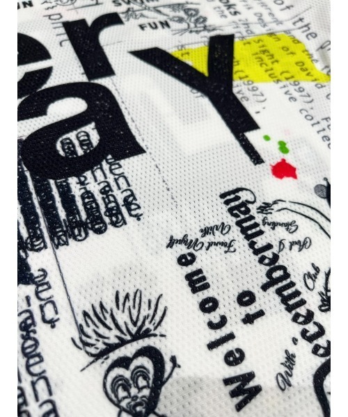 DECEMBERMAY(ディセンバーメイ)の「Graffiti mock neck shirt(Tシャツ/カットソー・レディース・ブラック/ホワイト・MEDIUM/SMALL)」の16枚目の写真