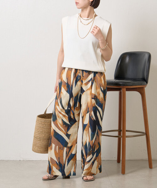 Jena espace merveilleux（ジェナ　エスパスメルヴェイユ）の「スクエアノースリニット（ニット/セーター・レディース・レッド/ネイビー/オフホワイト・FREE）」の11枚目の写真