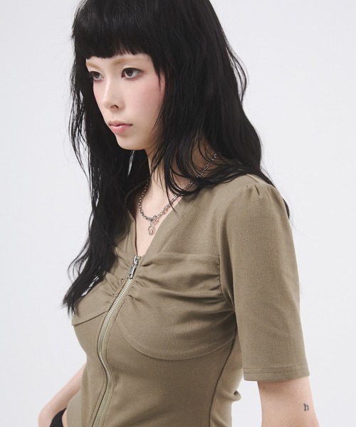 セール】センタージップギャザートップス（Tシャツ/カットソー