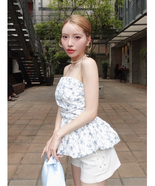 アイボリー バルーンスリーブ クロップドトップ #darich アイボリー バルーンスリーブ クロップドトップ #darich - メルカリ