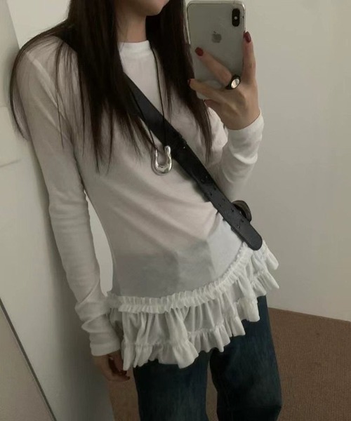 HALEY PESCA（ヘーリーペスカ）の「HALEY PESCA　/裾フリル　長袖レイヤードチュニック（Tシャツ/カットソー・レディース・ホワイト/ブラック・LARGE/MEDIUM/SMALL）」の2枚目の写真
