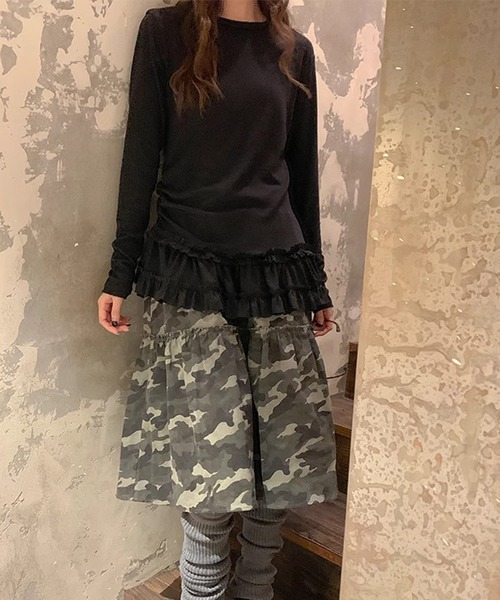 HALEY PESCA（ヘーリーペスカ）の「HALEY PESCA　/裾フリル　長袖レイヤードチュニック（Tシャツ/カットソー・レディース・ホワイト/ブラック・LARGE/MEDIUM/SMALL）」の6枚目の写真
