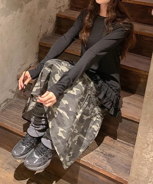 HALEY PESCA（ヘーリーペスカ）の「HALEY PESCA　/裾フリル　長袖レイヤードチュニック（Tシャツ/カットソー・レディース・ホワイト/ブラック・LARGE/MEDIUM/SMALL）」の7枚目の写真