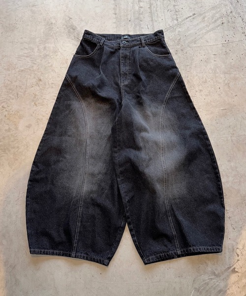 MandO（Auntie Rosa）（エムオー）の「アソートウォッシュドワイド切り替えバルーンワイドパンツ（デニムパンツ・メンズ・ブラック系1/ブラック系・SMALL/MEDIUM/LARGE）」の6枚目の写真