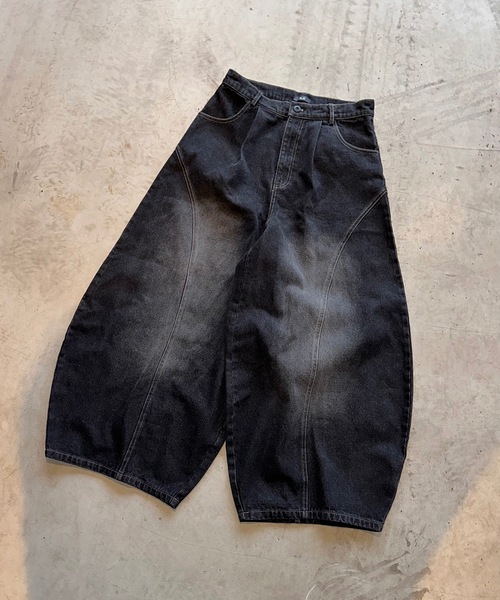 MandO（Auntie Rosa）（エムオー）の「アソートウォッシュドワイド切り替えバルーンワイドパンツ（デニムパンツ・メンズ・ブラック系1/ブラック系・SMALL/MEDIUM/LARGE）」の7枚目の写真